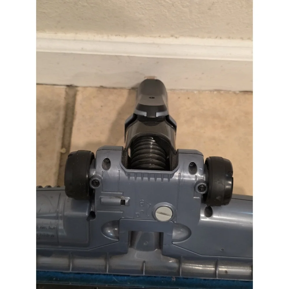 Shark PowerFins Motorized Powered Floor Nozzle Head WS632 Vacuum